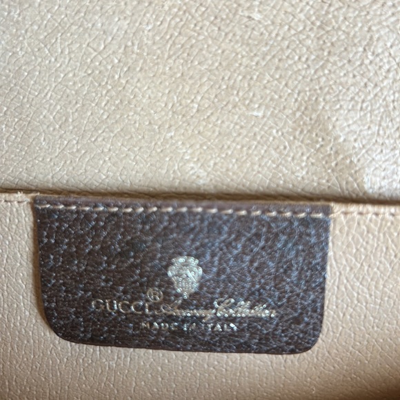 EUC Authentic Gucci Clutch with unbranded chain - Picture 10 of 17